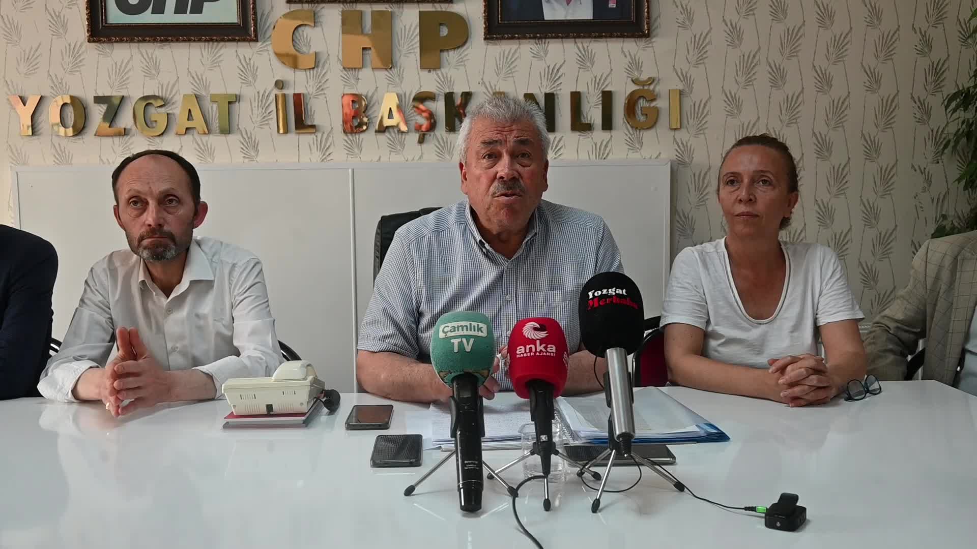 CHP Yozgat İl Başkanı Abdullah Yaşar: "Çiftçi bu şartlarda, bu fiyatlarla değil üretmek bundan sonra tarlasına bile gidemez hale gelecek"